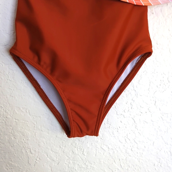 Saint Ida Toddler Swimsuit size 2T - Picture 2 of 4